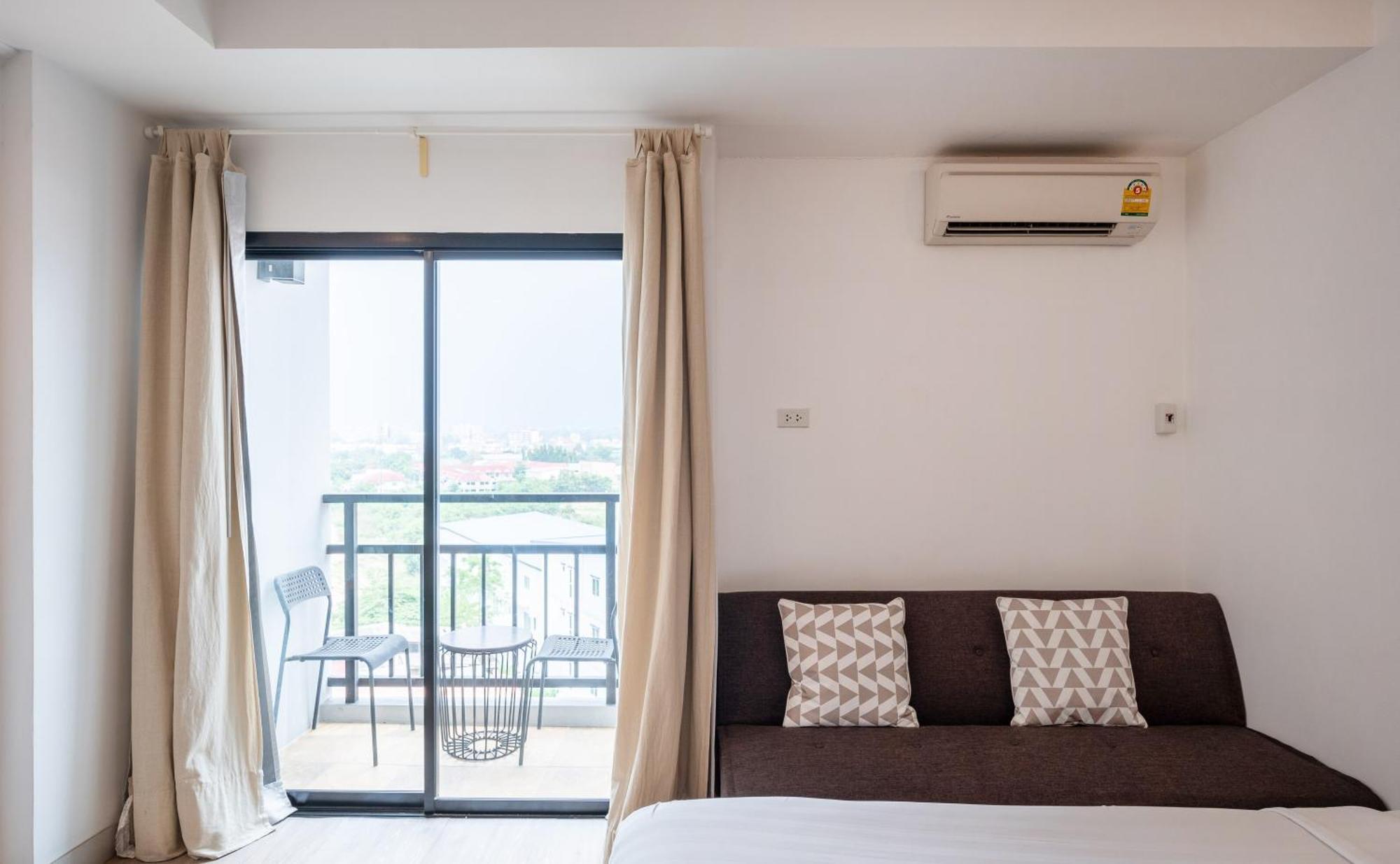 The Corner Lodge - Sha Extra Plus Pattaya Ngoại thất bức ảnh